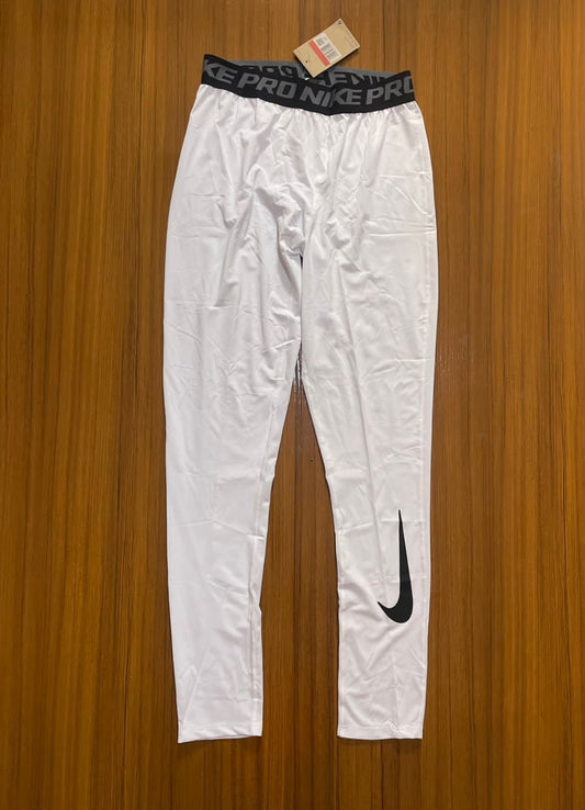 Fuseaux Nike