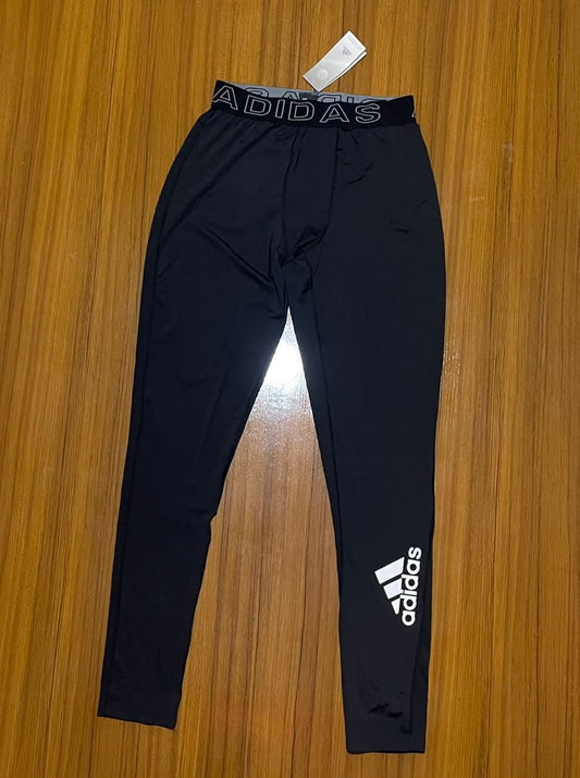 Fuseaux Adidas
